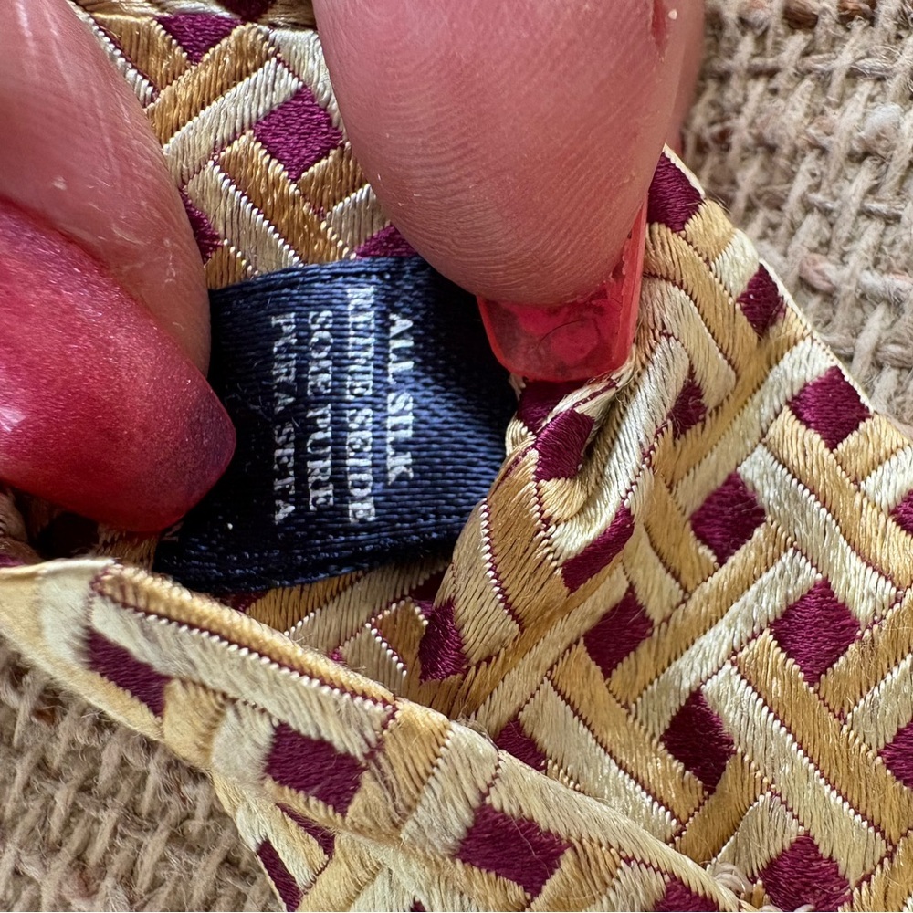 Burberry Gold & Purple Woven All Silk Tie - Picture 8 of 8